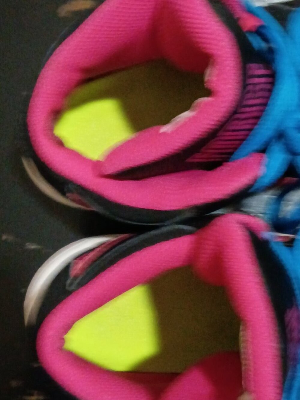 Nike Son of Force Mid Sneaker Big Kids. Black/Pink. Size: 3Y - Picture 12 of 13